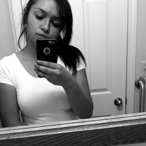 Meet your Posher, Celine