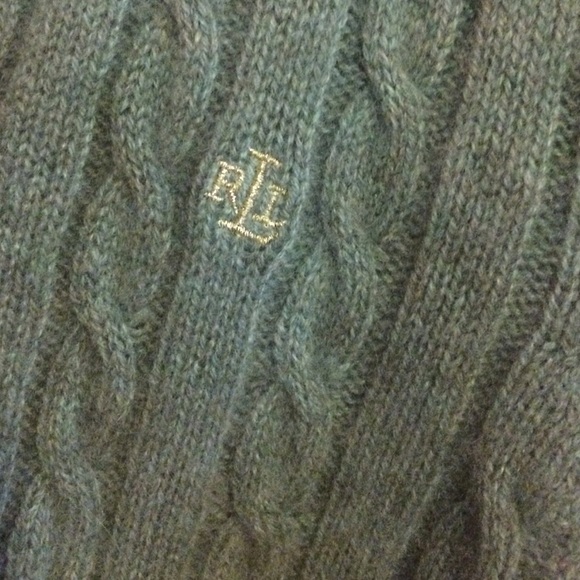Ralph Lauren Cashmere Sweater - Picture 3 of 3
