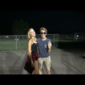 Meet your Posher, Devin