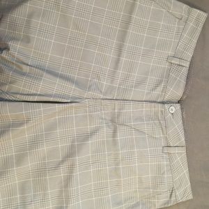 Brand new, never worn O'Neill shorts!