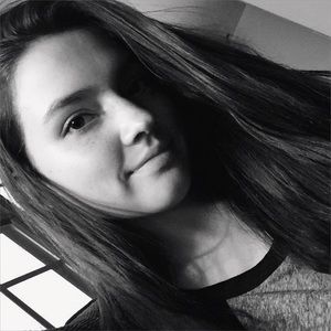 Meet your Posher, Riley