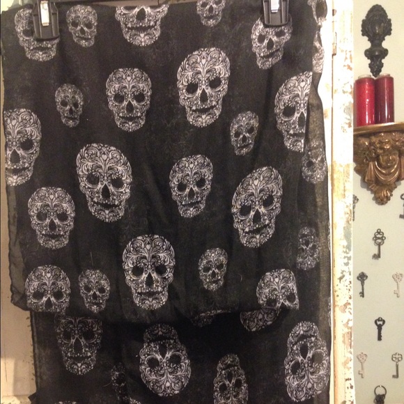 Skull scarf 💀💥
