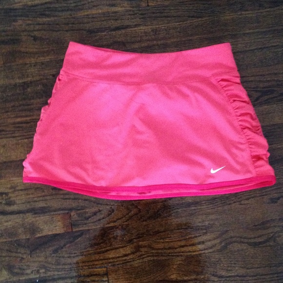 Nike tennis skirt