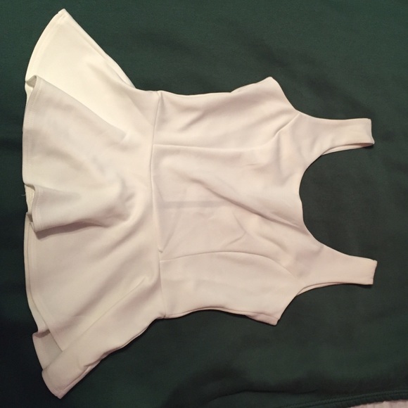 Super cute white tank! - Picture 1 of 3