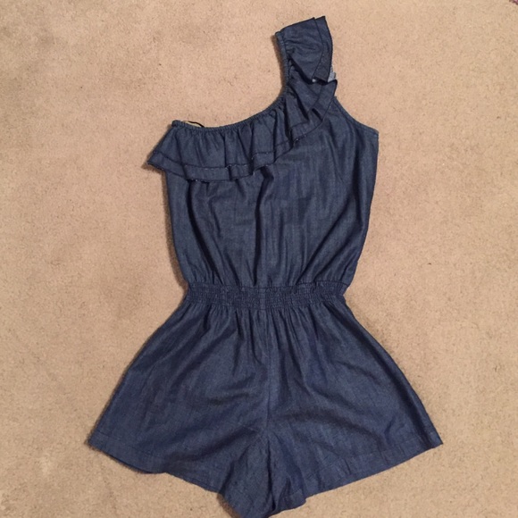 Denim One Shoulder Romper - Picture 4 of 4