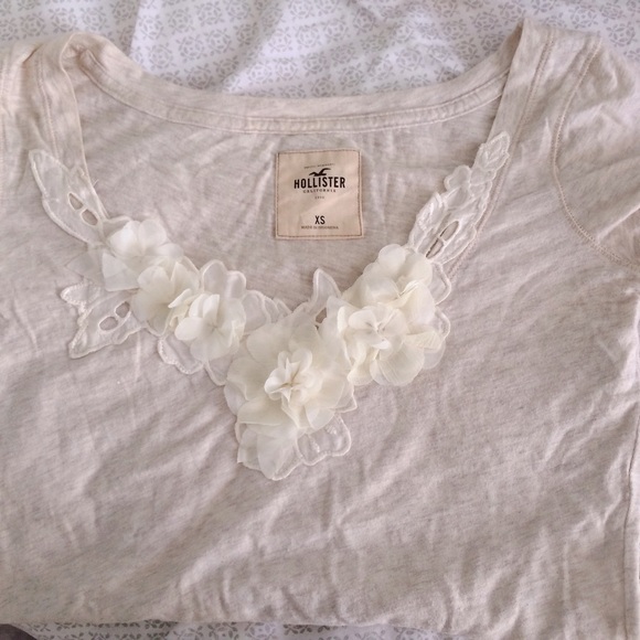 Hollister shirt - Picture 1 of 1