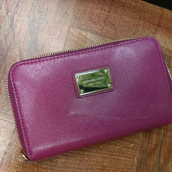 SOLD Michael Kors magenta wallet
