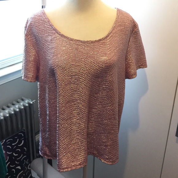 ✨BRAND NEW✨Pink/silver metallic t shirt - Picture 1 of 4