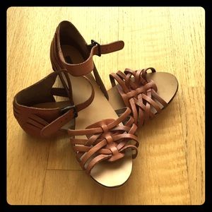 UO brown woven flat sandals