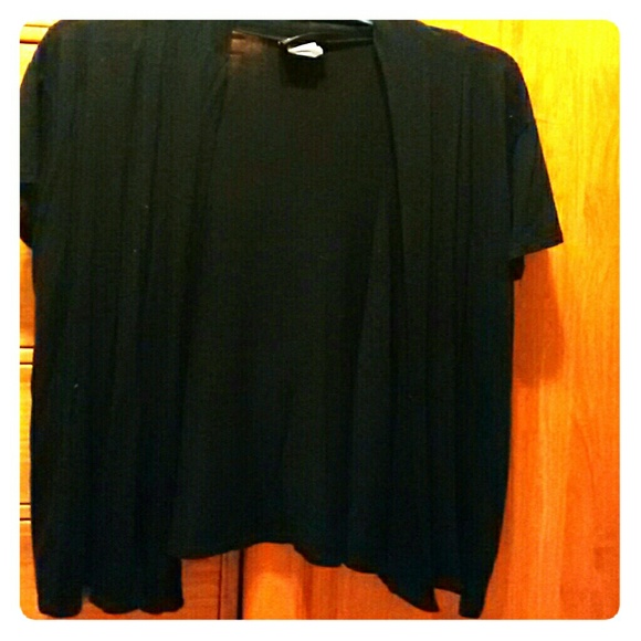 Black shortsleeve cover up