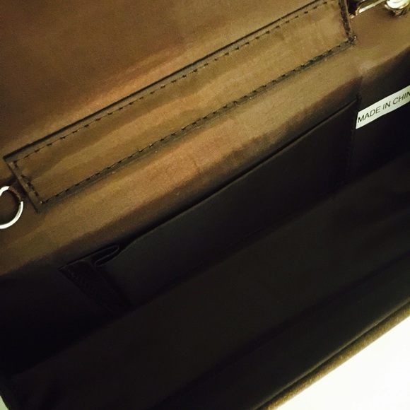 Purse - Picture 4 of 4