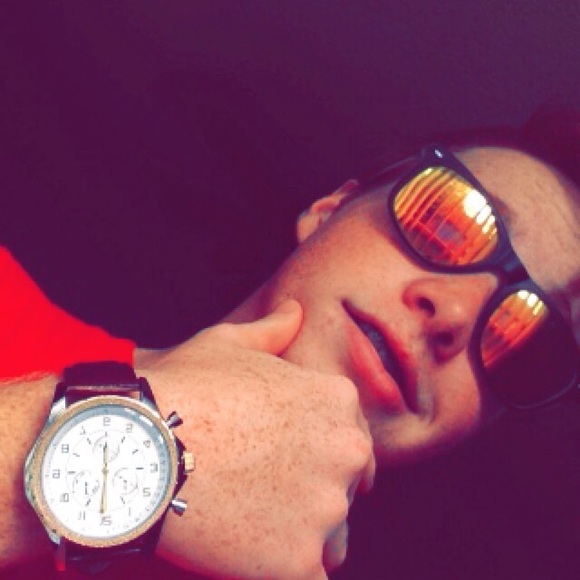 Meet your Posher, Parker - Picture 1 of 1