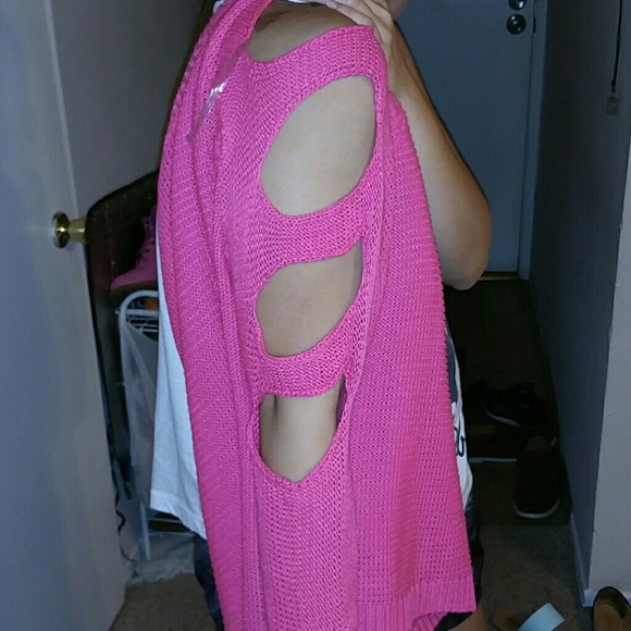 Cut out sleeve sweater