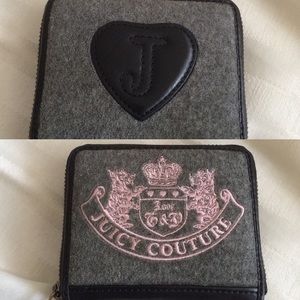 Juicy Couture Gray/Black Zip Wallet