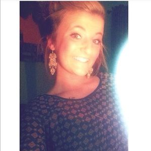 Meet your Posher, Haylee