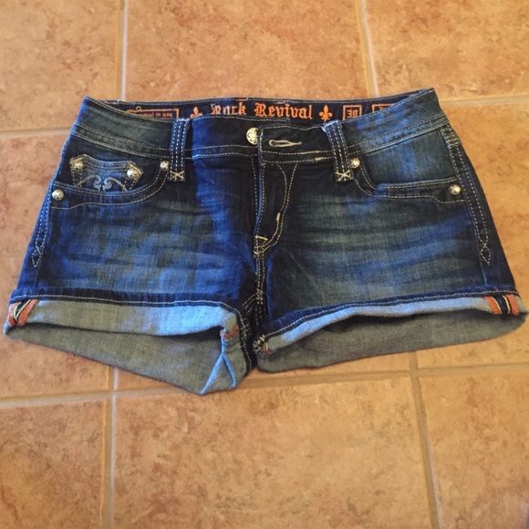 ❤️ON HOLD❤️ Rock Revival Shorts...never worn