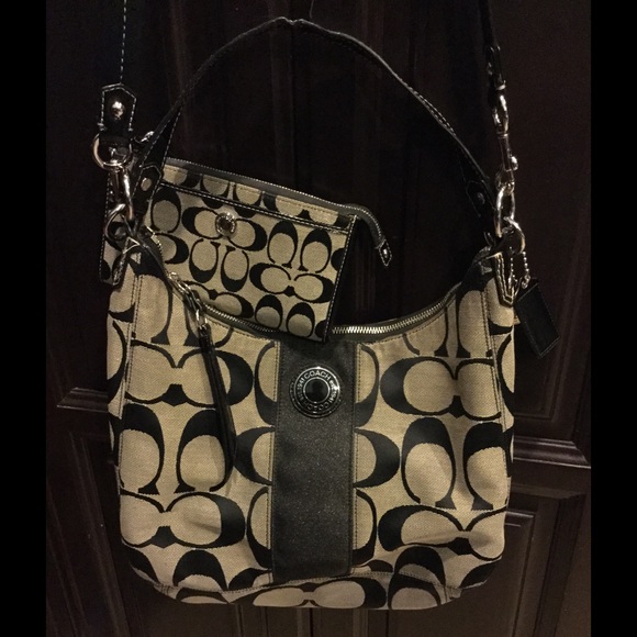 Coach purse and wallet