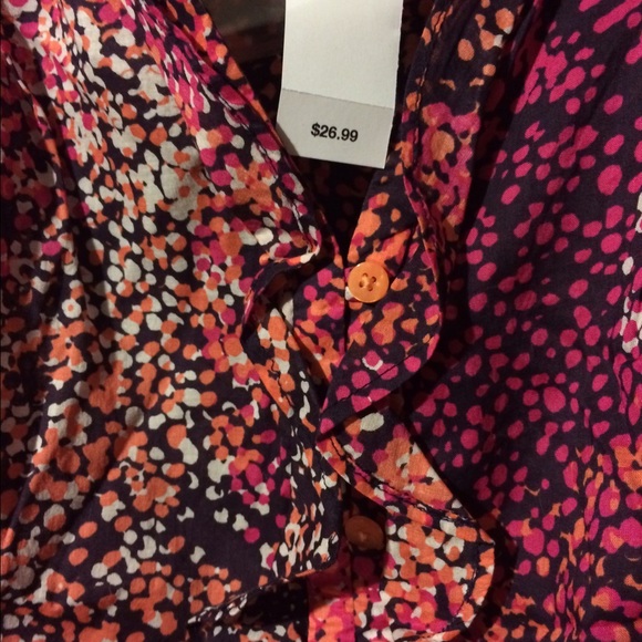 Sleeveless Ruffled Top - Picture 2 of 3