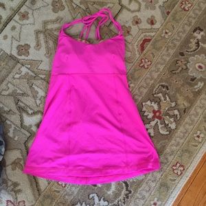 Lululemon super slimming sexy back top 6!