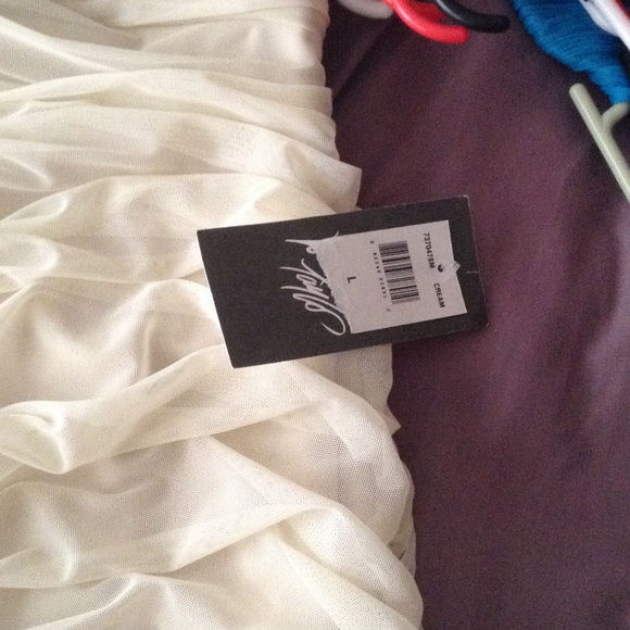 Tadashi nude chiffon dress - Picture 3 of 4