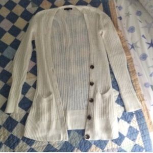 Cream American eagle cardigan