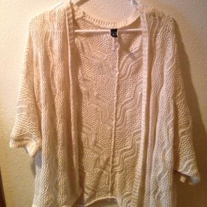 A cream cardigan from Windsor