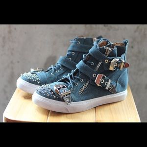 Jeffrey Campbell Sneakers