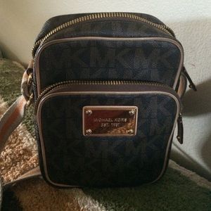 Meet your Posher, Selina