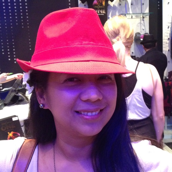 Meet your posher - Picture 2 of 2