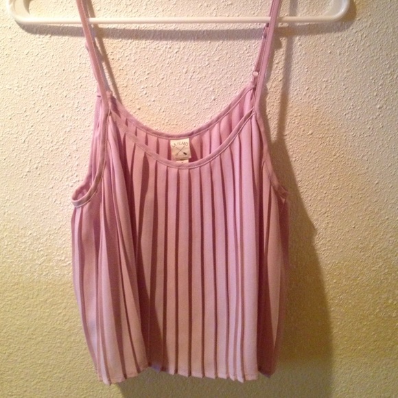 A flowy tank