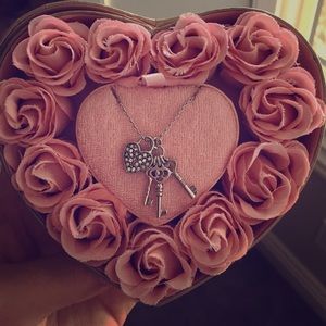 Juicy couture mini charm necklace