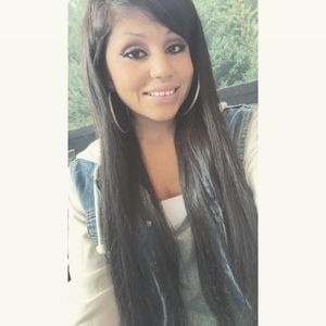 Meet your Posher, Christine