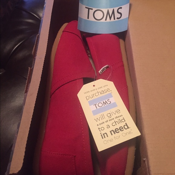 Red TOMS