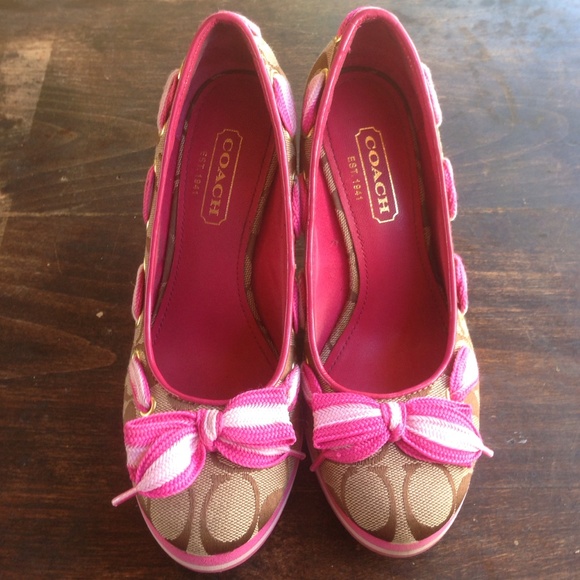 Coach Tena Khaki/Pink Wedges