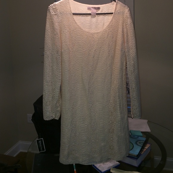 Cream lace dress - Picture 4 of 4