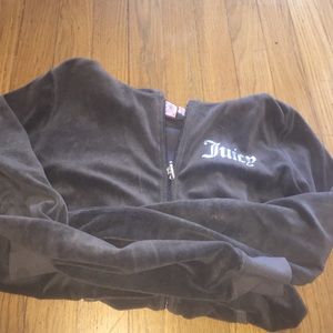 Juicy couture sweatshirt!