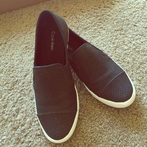 🐍Calvin Klein black snake print shoe🐍