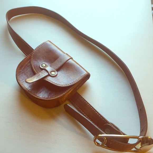Cute belt with pouch