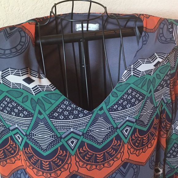 Multi colored dress - Picture 3 of 4