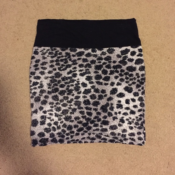 Black and grey cheetah skirt