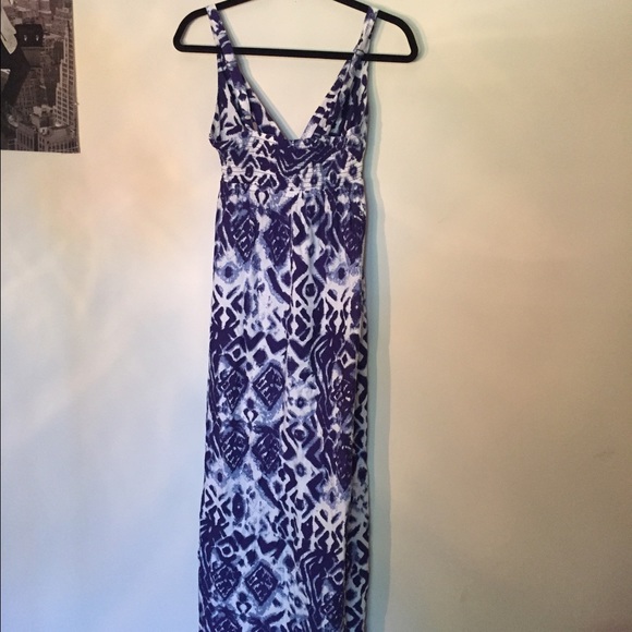 MAXI DRESS - Picture 2 of 3