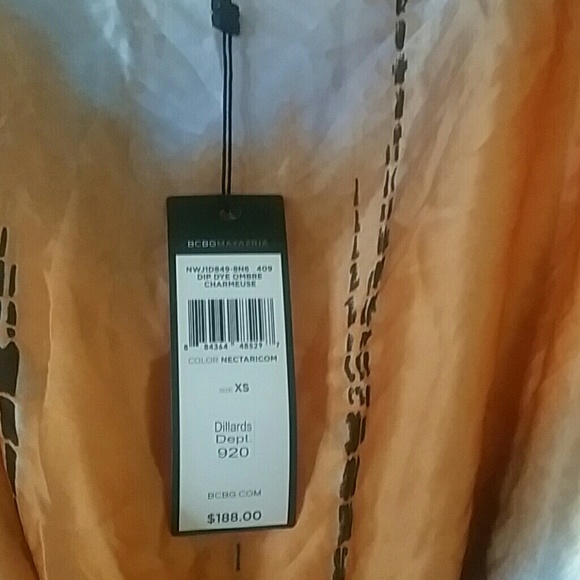 BCBGMAXAZRIA Silk Top - Picture 2 of 3