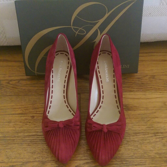 Enzo Angiolini Suede Shoes