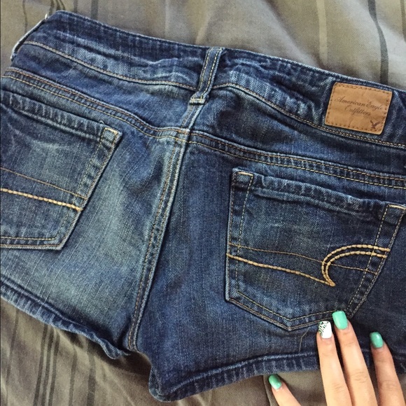 Shorts - Picture 2 of 3