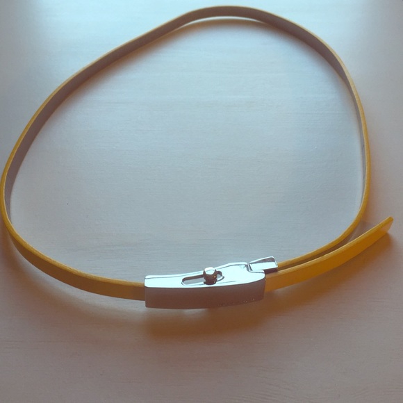 Cute yellow Michael Kors belt w slide-close buckle