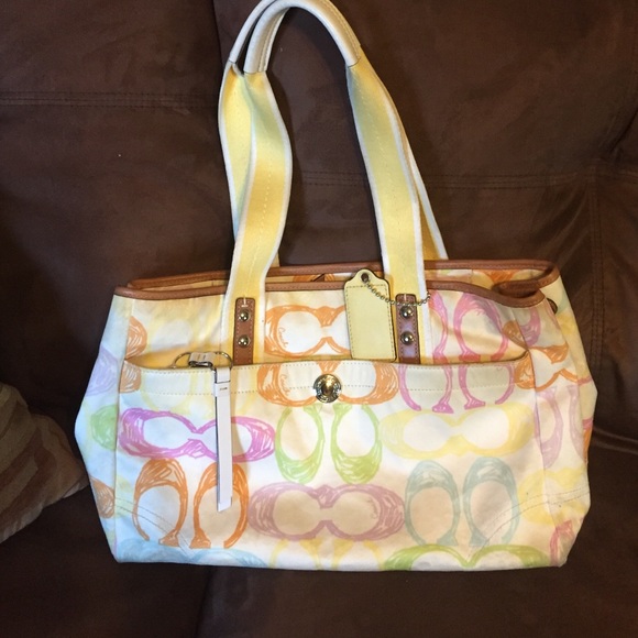 Authentic Coach purse - Picture 1 of 3