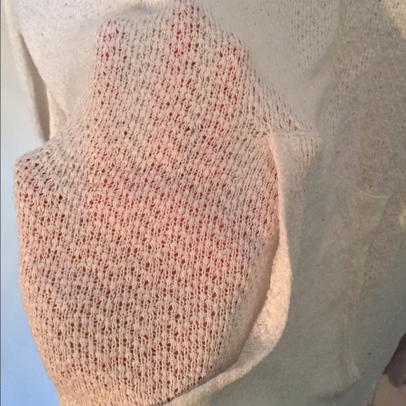 WHITE SWEATER - Picture 3 of 3