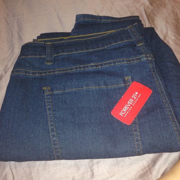 Classic Wash Jeans (Regular)