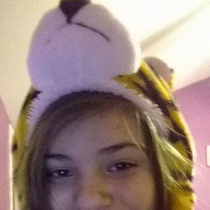 Meet your Posher, Carley