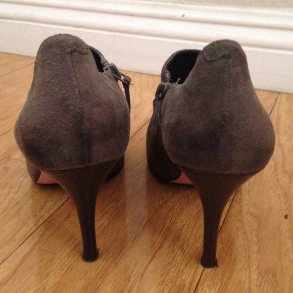 Cole Han grey Suede leather booties - Picture 3 of 4